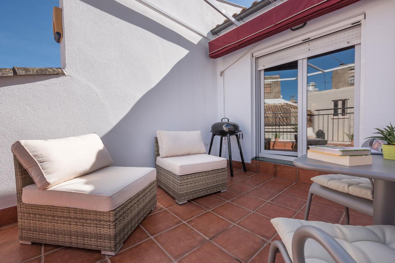 Tina Apartment In Malaga By Solaga Holiday Homes Εξωτερικό φωτογραφία